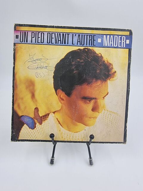 Vinyle 45 tours Mader : Un Devant l'Autre avec fourreau 1 Vulbens (74)