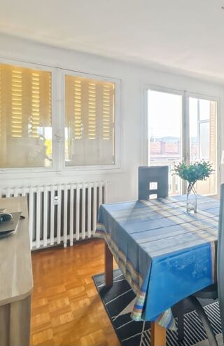  Appartement � vendre 3 pi�ces 64 m� Montlu�on