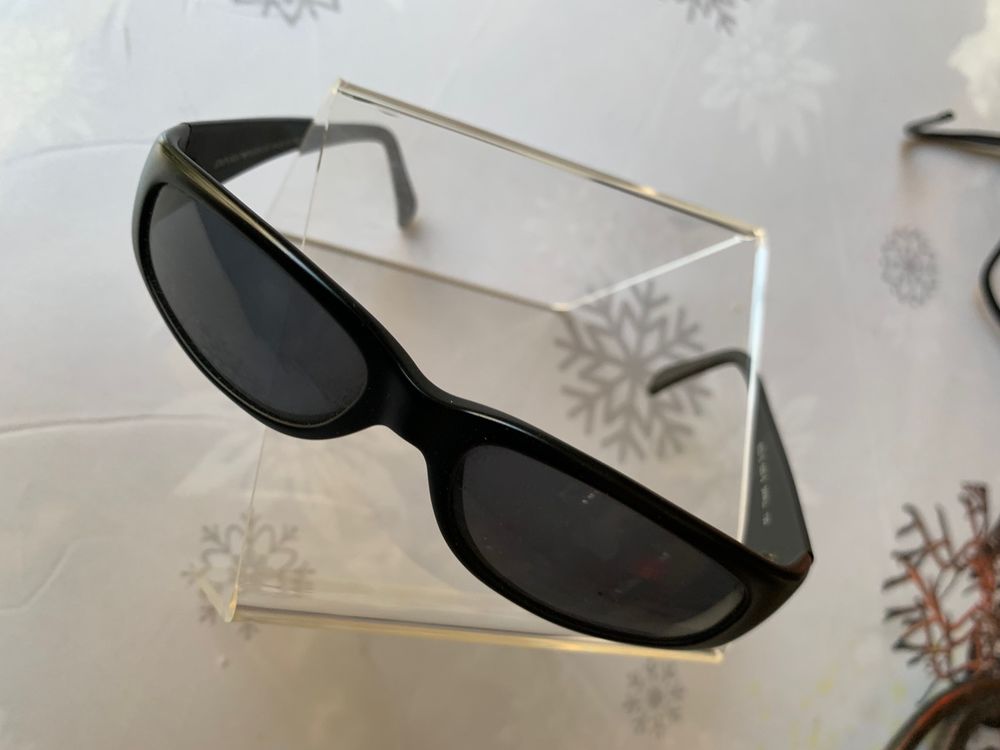 Paire de lunettes Armani Bijoux et montres