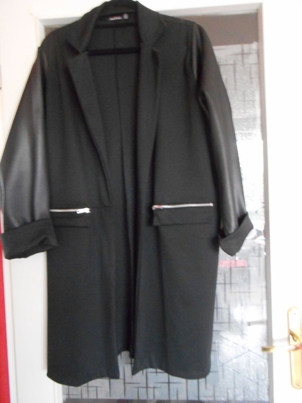 VESTE NOIRE Vêtements