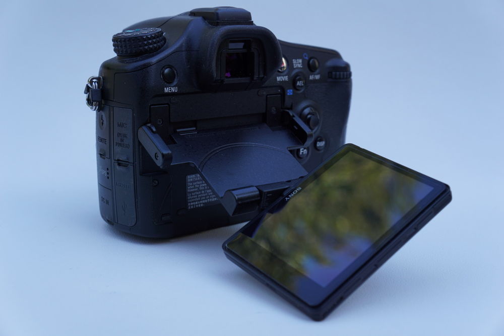 SONY A 77 boitier nu. Photos/Video/TV