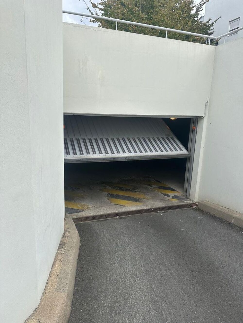 Vente Parking/Garage Garage box fermé - 18,55 m2 Angers