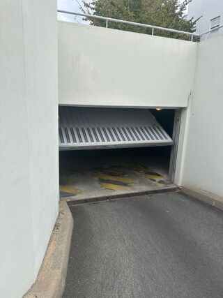  Parking / Garage à vendre 18 m² Angers