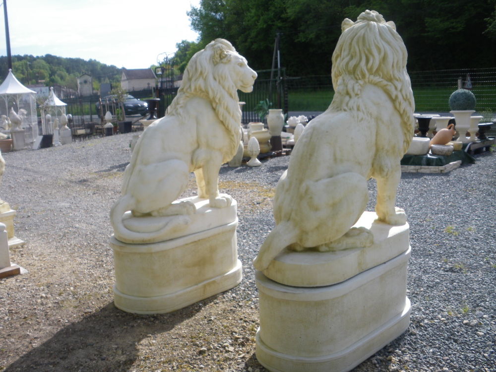 Statue de lion en pierre Décoration