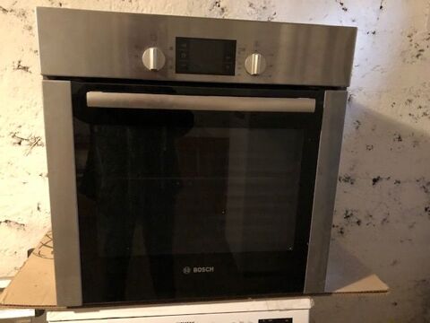 FOUR ENCASTRABLE MULTIFONCTIONS BOSCH 200 Belleville (69)