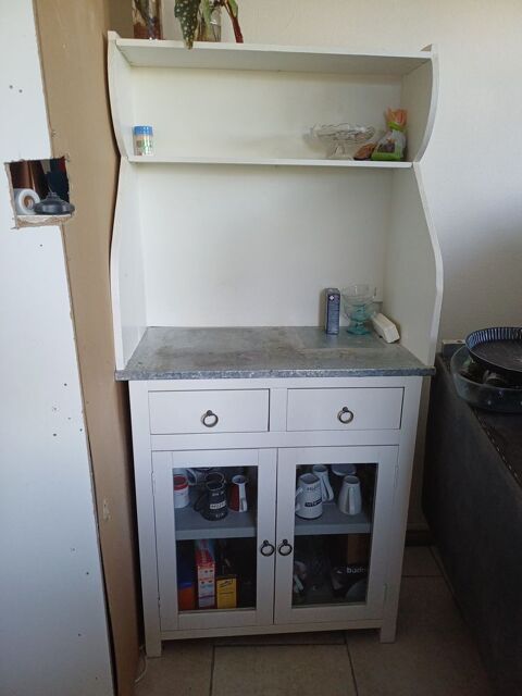 Meuble d'appoint. 80 La R�ole (33)