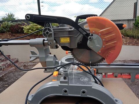 scie � onglet radiale 70 Festigny (51)