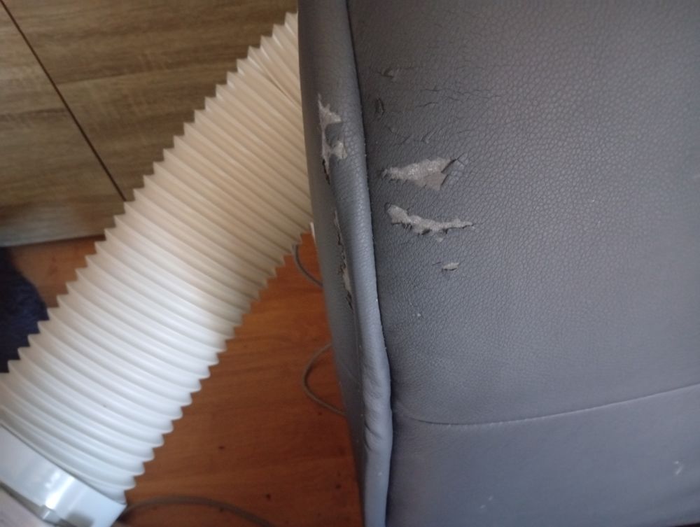 Don fauteuil bonne assise mais quelques traces d'usure Meubles