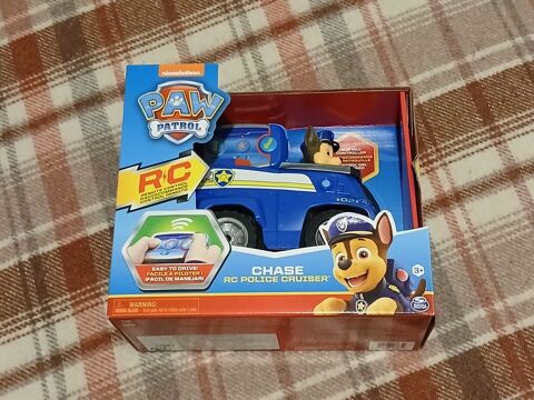 voiture+t�l�commande+paw+patrol+tout+neuf+jamais+servi 20 Andance (07)