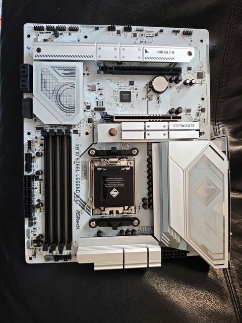 Carte m�re Asrock x870 Steel Legend 199 Montlh�ry (91)