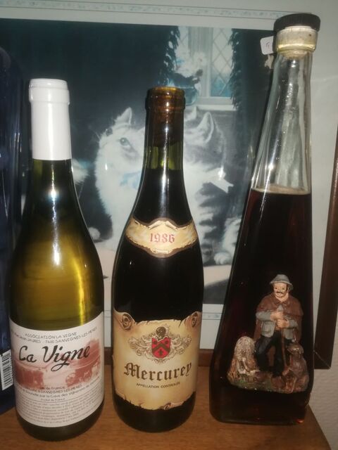 3 bouteilles pleines 1234 Le Creusot (71)