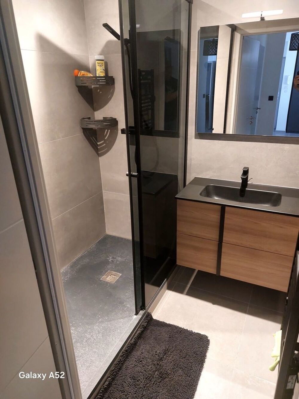 Vente Appartement appartement 58m2 entièrement rénové Nîmes