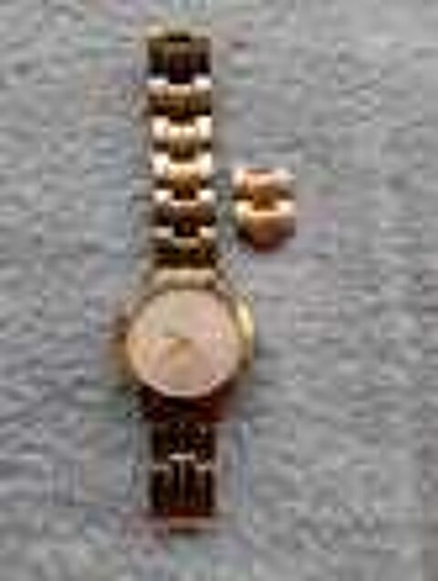Belle montre Guess Ladies analogique Quartz port&eacute;e 3 fois Bijoux et montres