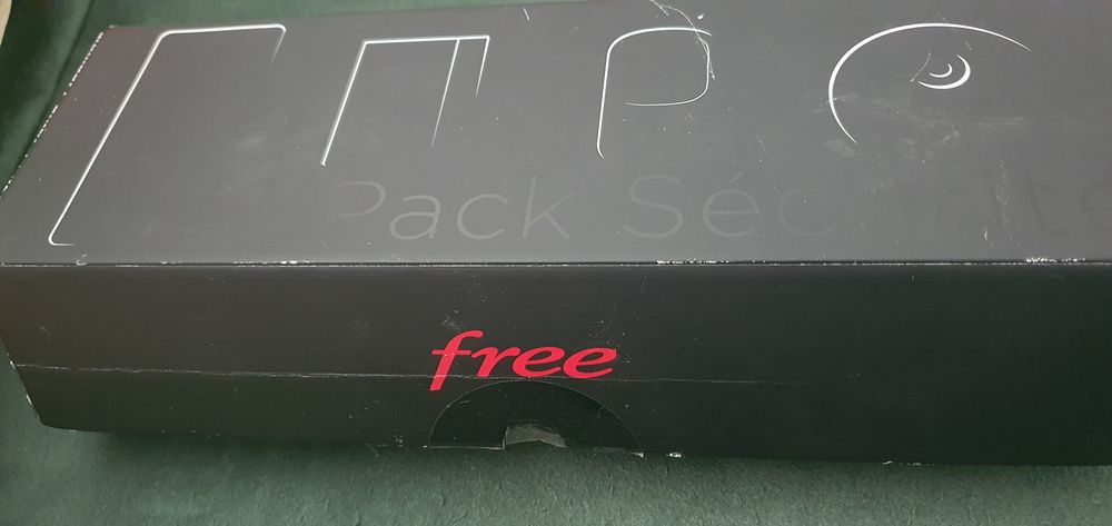 Pack de s&eacute;curit&eacute; FREE neuf emball&eacute; Consoles et jeux vidéos