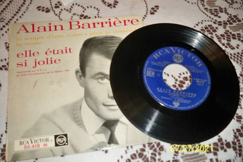 ALAIN BARRIERE 45 TOURS Audio et hifi