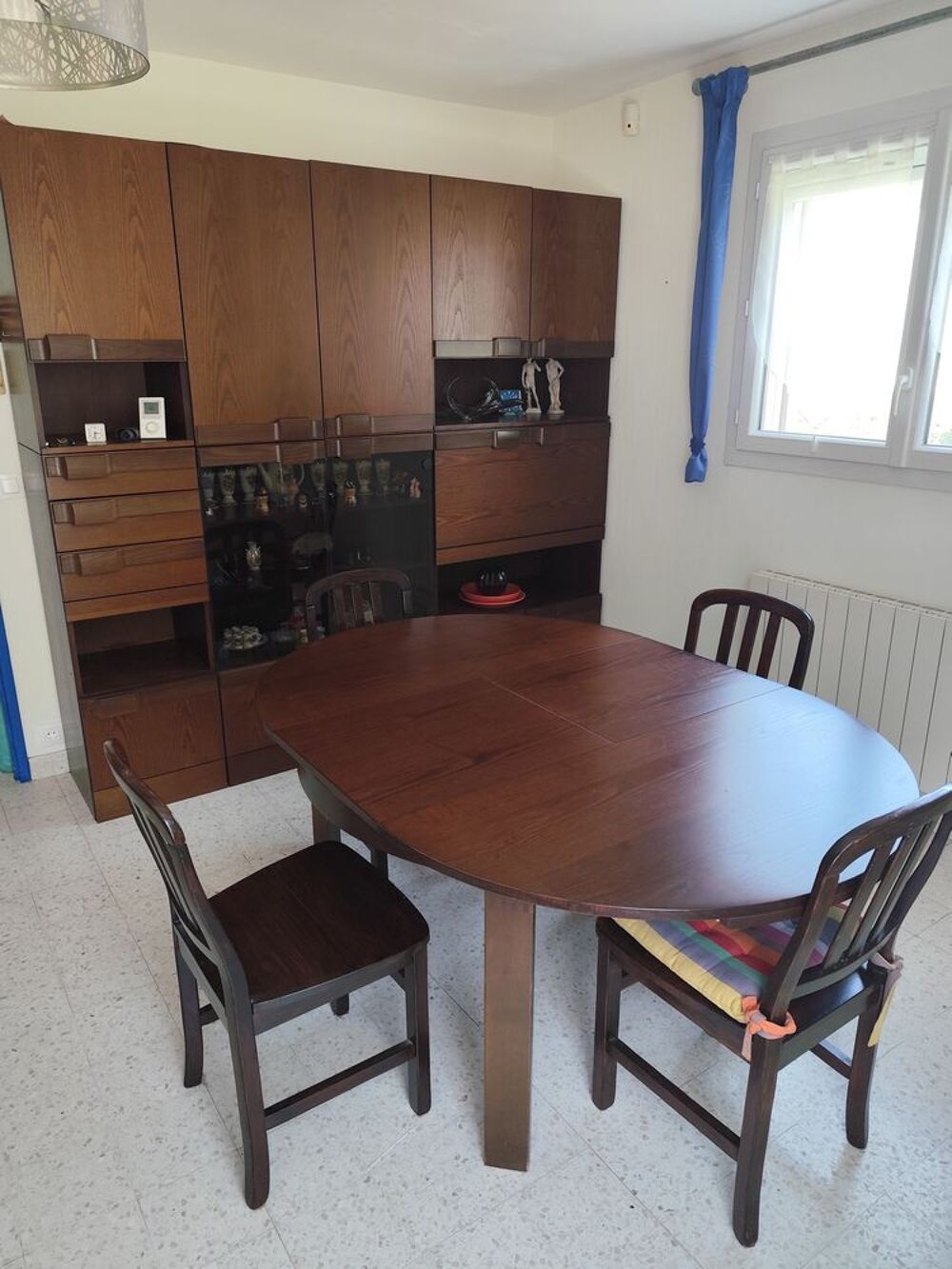 Salle &agrave; manger Meubles