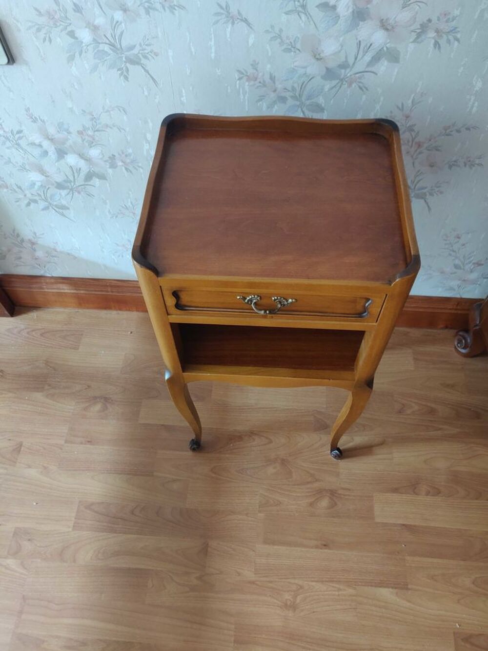 Table de chevet en bois Meubles