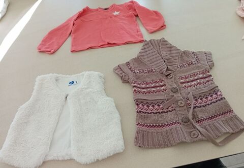 Ensemble V�tements Fille/B�b�/24Mois 5 Saint-Dizier (52)