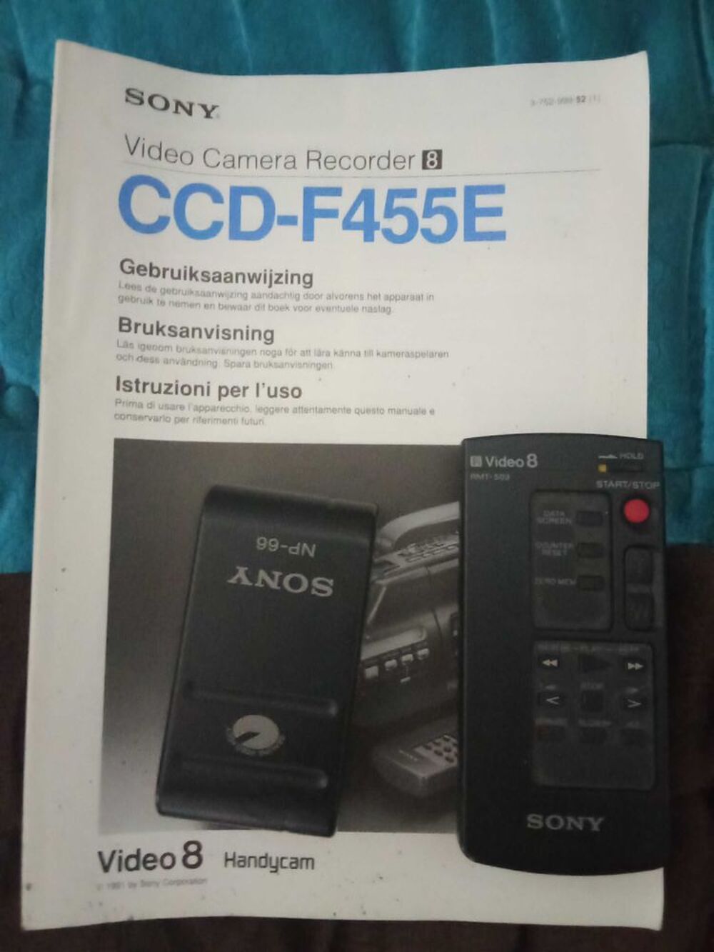 Sony Handycam Video8 CCD-F455E Photos/Video/TV