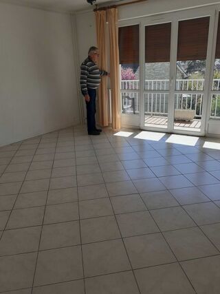  Appartement � louer 2 pi�ces 63 m�