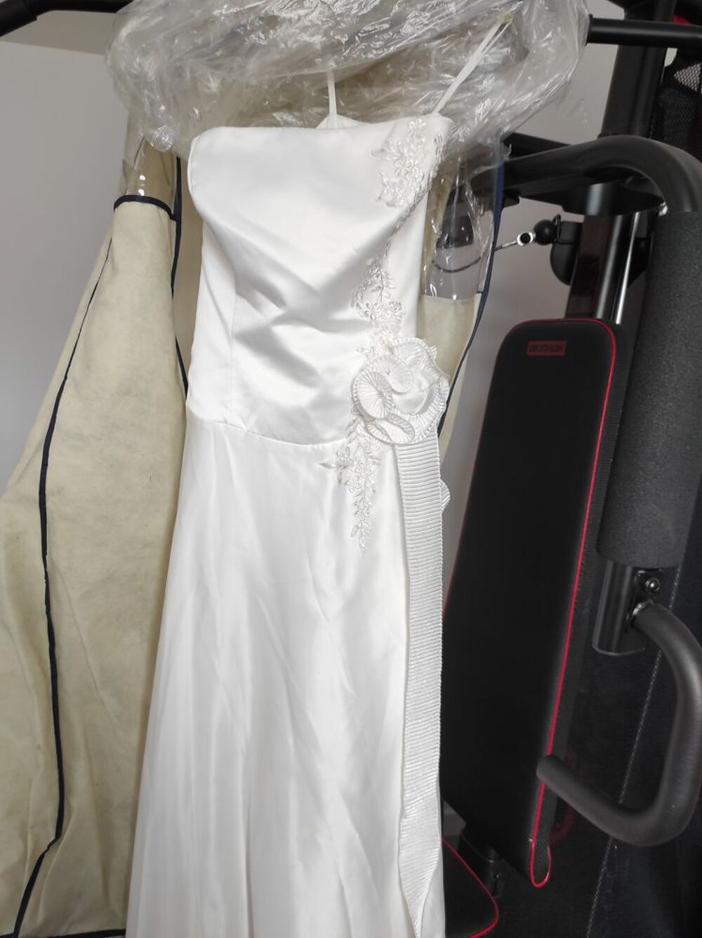 Robe de mari&eacute;e 40/42 Vêtements