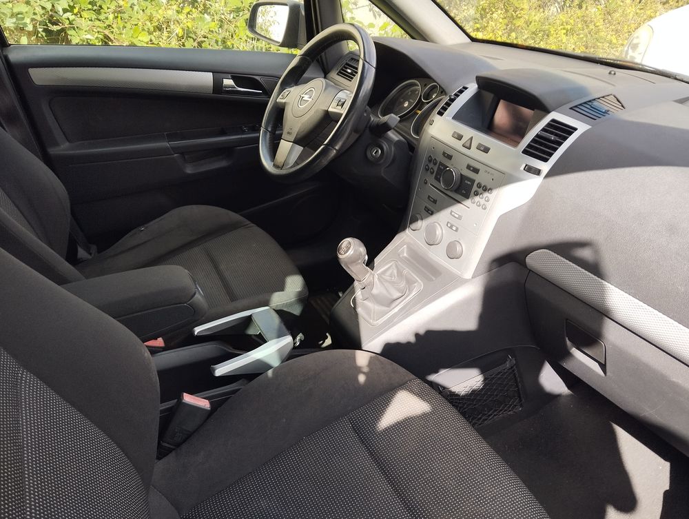 Zafira 1.7 CDTI - 125 ch FAP Cosmo Pack 2009 occasion 56580 Rohan