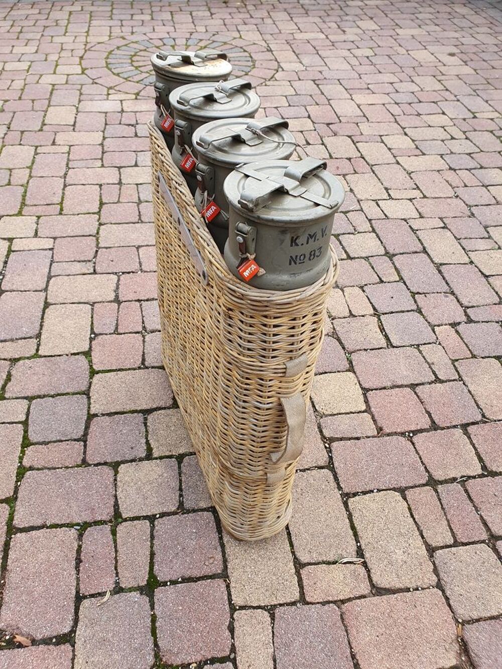 Panier en osier, porte obus, militaria, vintage 