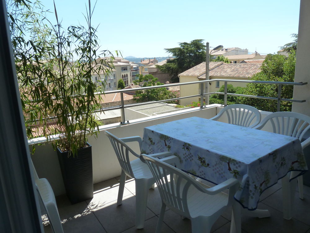   Appartement T3 proche port et plage avec garage ferm Provence-Alpes-Cte d'Azur, Bandol (83150)