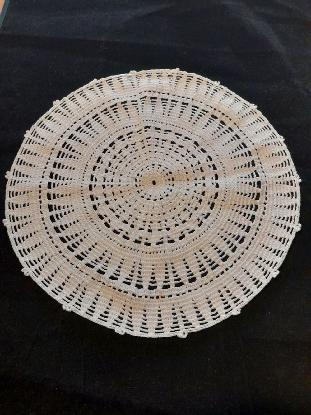 Rond en Dentelle au Crochet Décoration