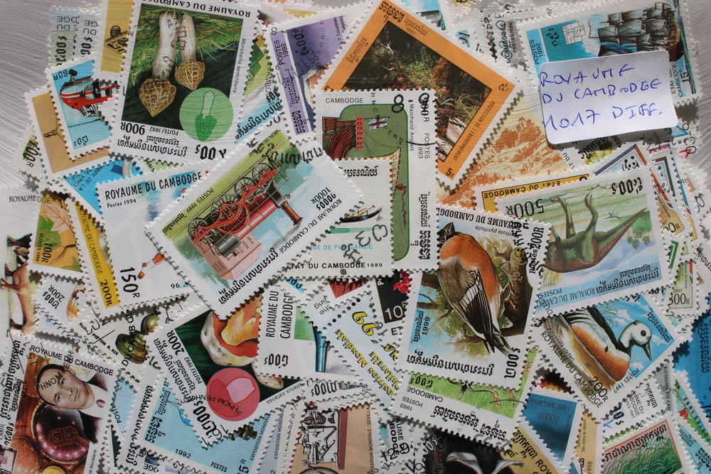 Royaume du Cambodge 1017 timbres diff&eacute;rents 
