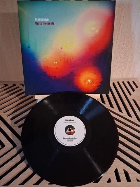 LP 33 TOURS Mini Album Blackdown 
Those Moments
6 Blanquefort (33)