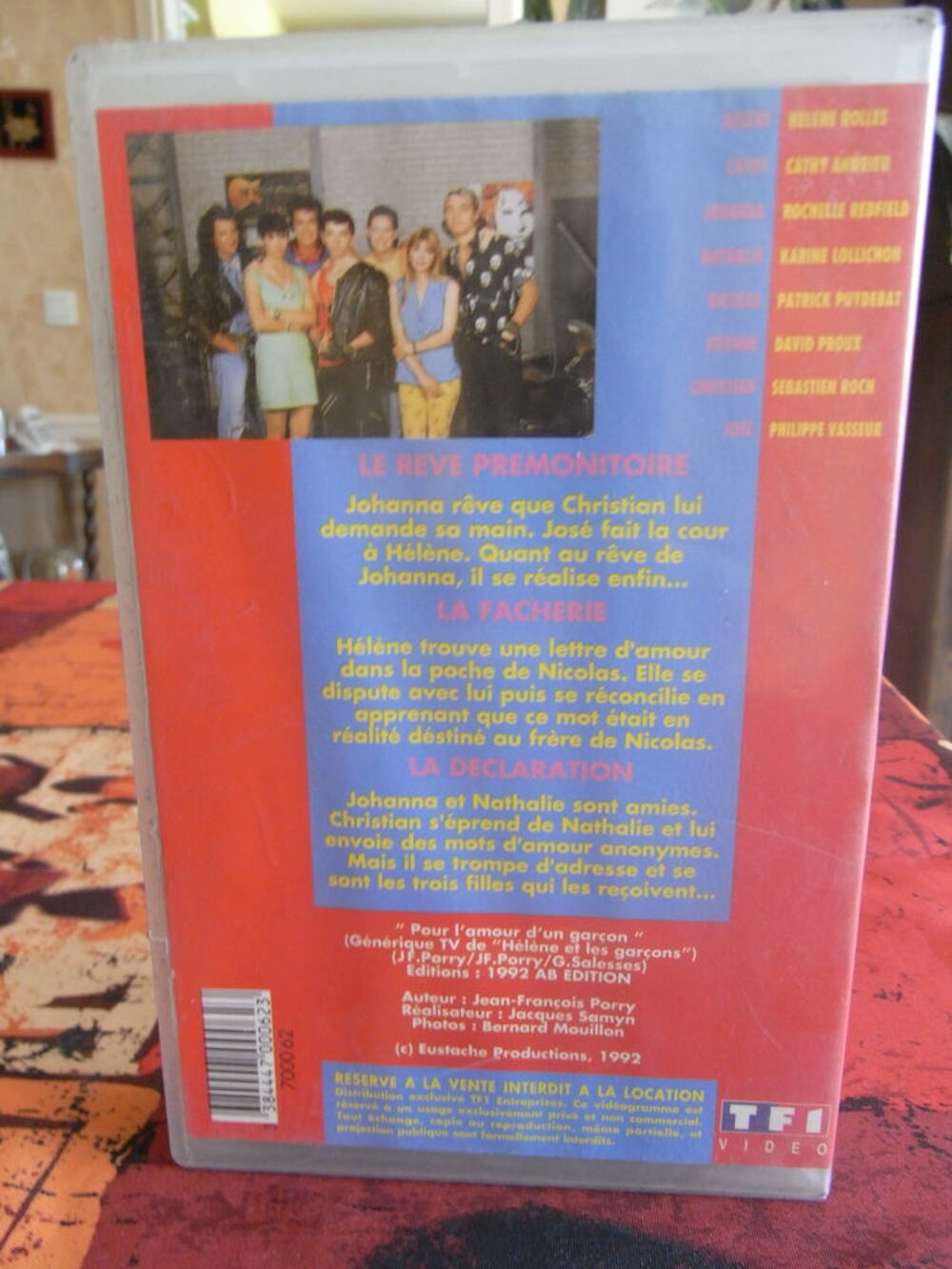 VHS H&eacute;l&eacute;ne et les garcons Vol 2 Photos/Video/TV