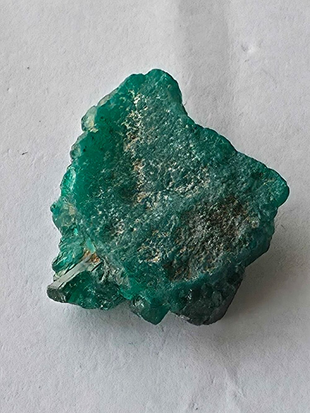 Min&eacute;ral Dioptase Vert Emeraude Authentique-Katanga, RDC 