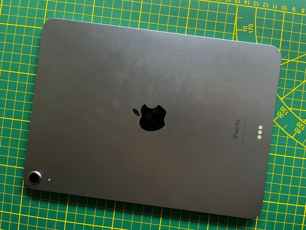 IPad Air 5Gen + Apple pencil 2gen Téléphones et tablettes