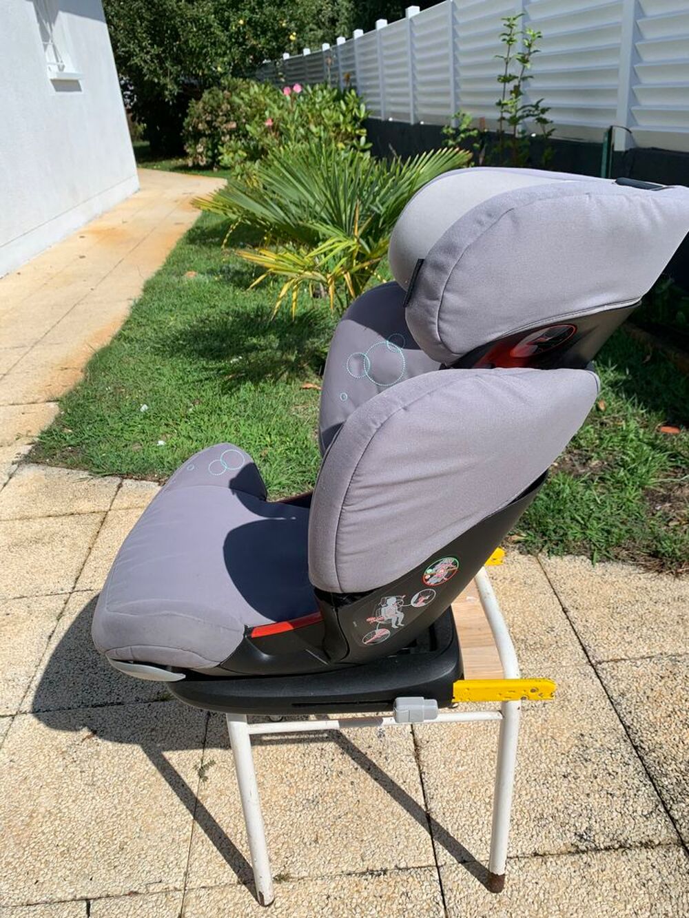 Si&egrave;ge s&eacute;curit&eacute; voiture pour enfants Puériculture