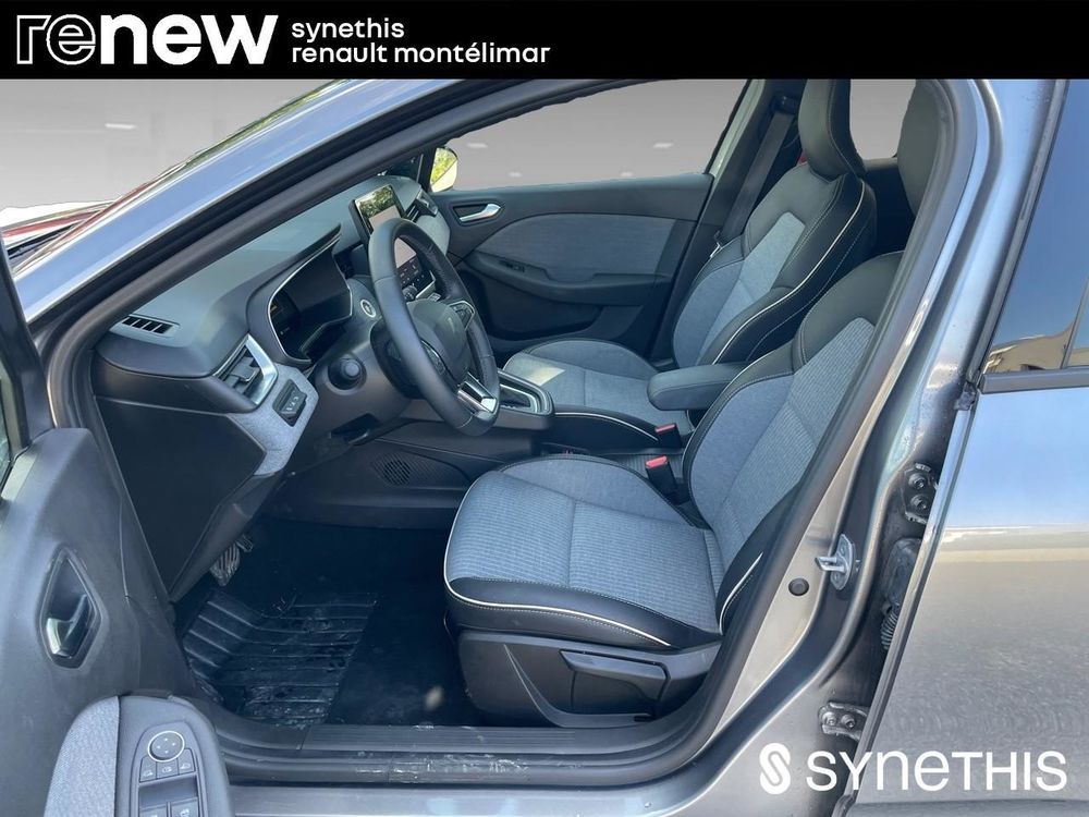 Clio V Clio E-Tech full hybrid 145 ch GSR2 Techno 2025 occasion 26200 Mont&eacute;limar