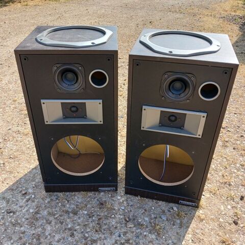 lot de 2 enceintes de chaine hi-fi 10 Vendeuvre-du-Poitou (86)