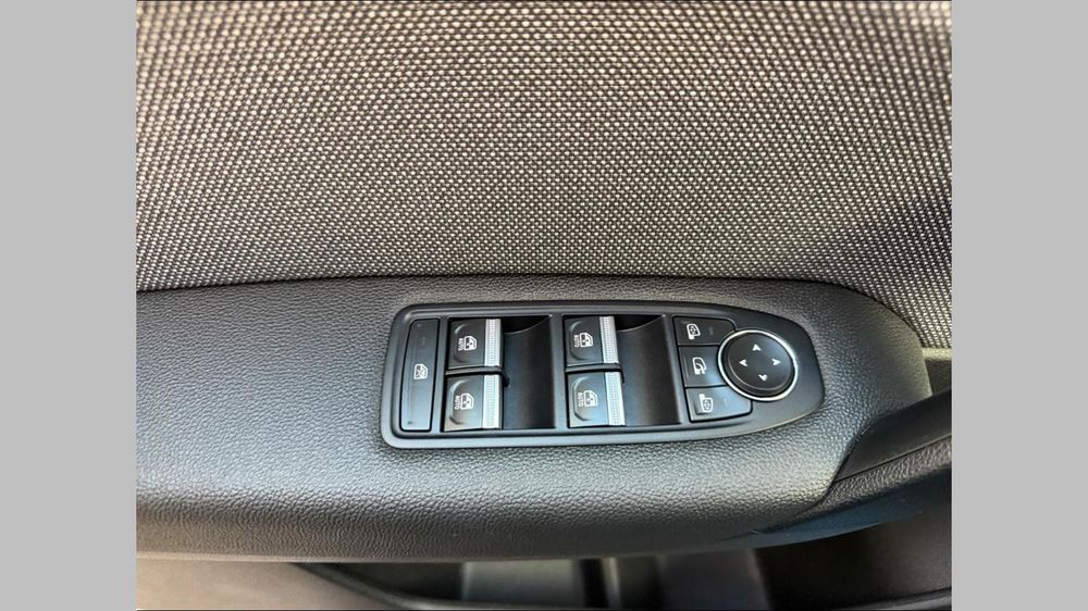 Symbioz E-Tech full hybrid 145 Iconic 2024 occasion 92140 Clamart