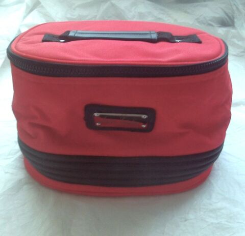 Vanity case 8 Villeurbanne (69)