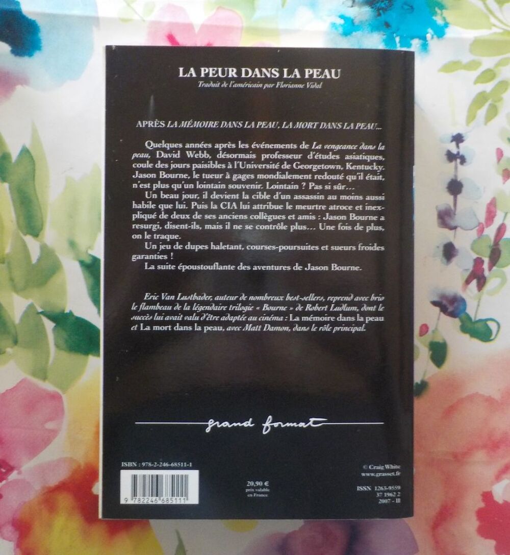 LA PEUR DANS LA PEAU de E. VAN LUSTBADER d'apr&egrave;s R. LUDLUM Livres et BD