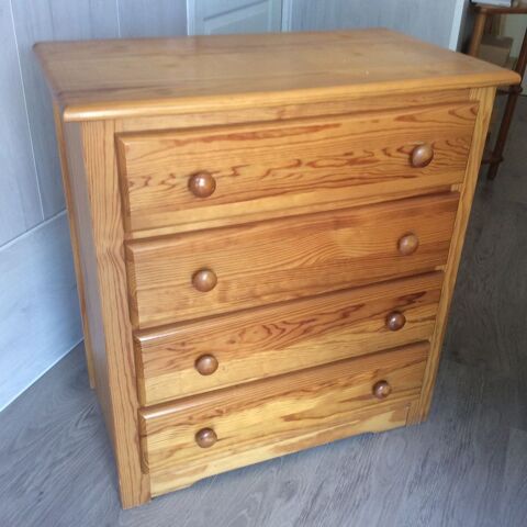 commode en pin longueur 78  L44    H85 80 Cerci� (69)