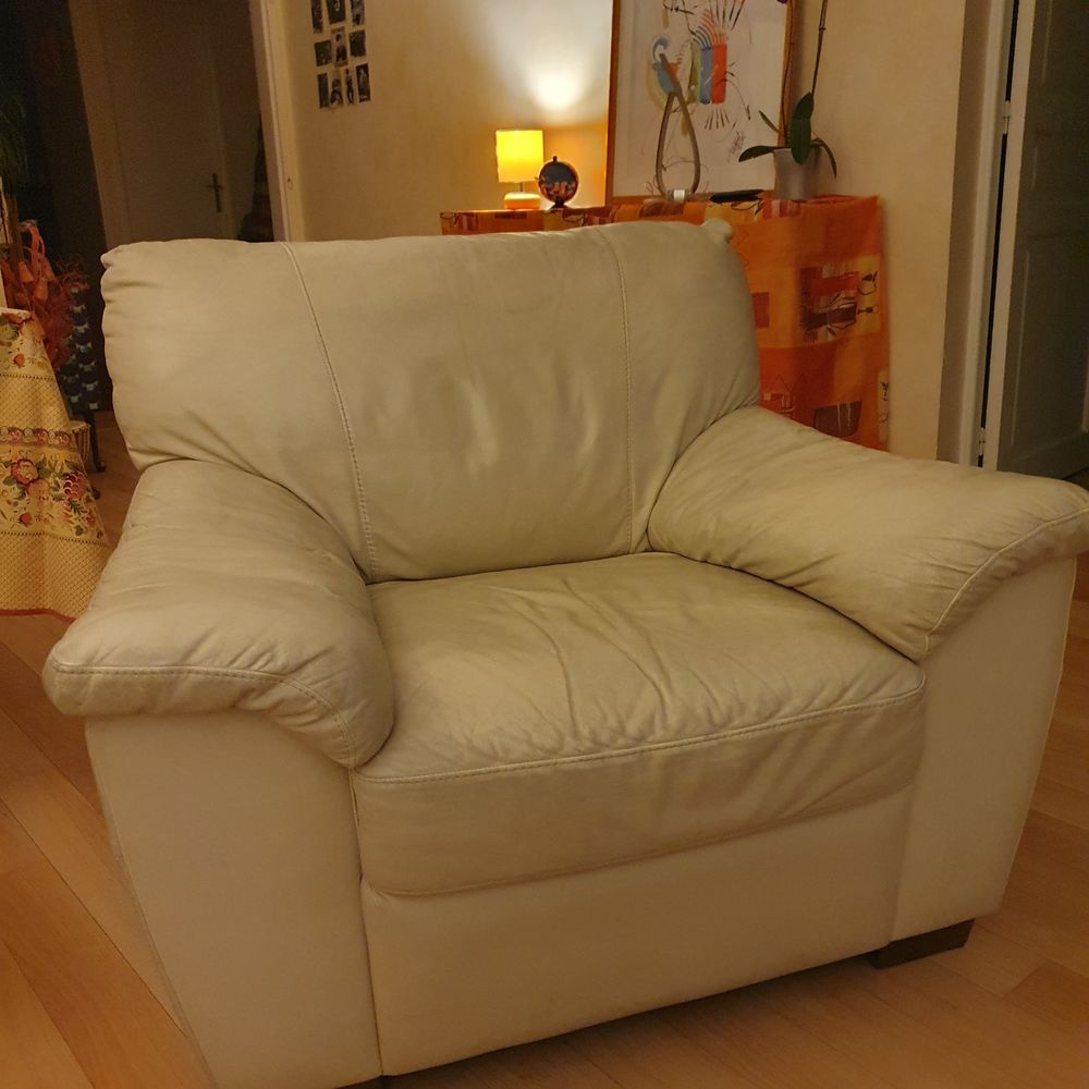Canap&eacute; lit et fauteuil IKEA Meubles