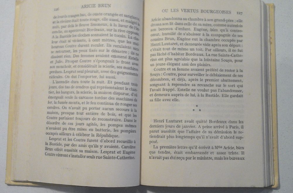 HENRIOT E. ARICIE BRUN, roman, Nelson 1935 Livres et BD