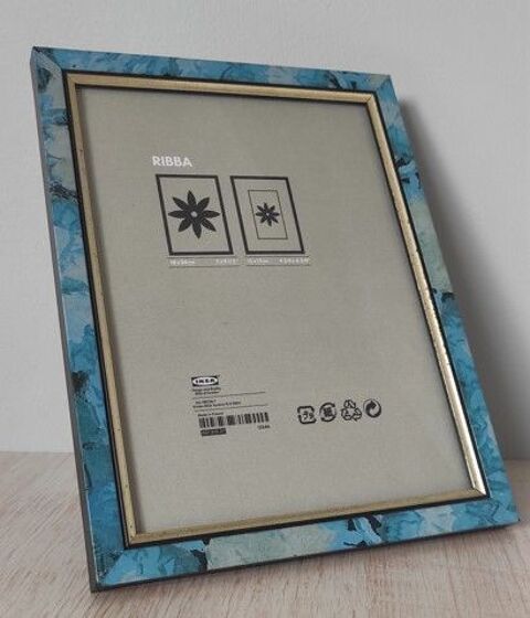 Cadre contour bleu mouchet� 2 Metz (57)