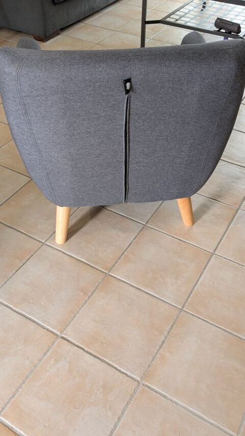 FAUTEUIL TISSUS GRIS BON ETAT 50 La S�guini�re (49)