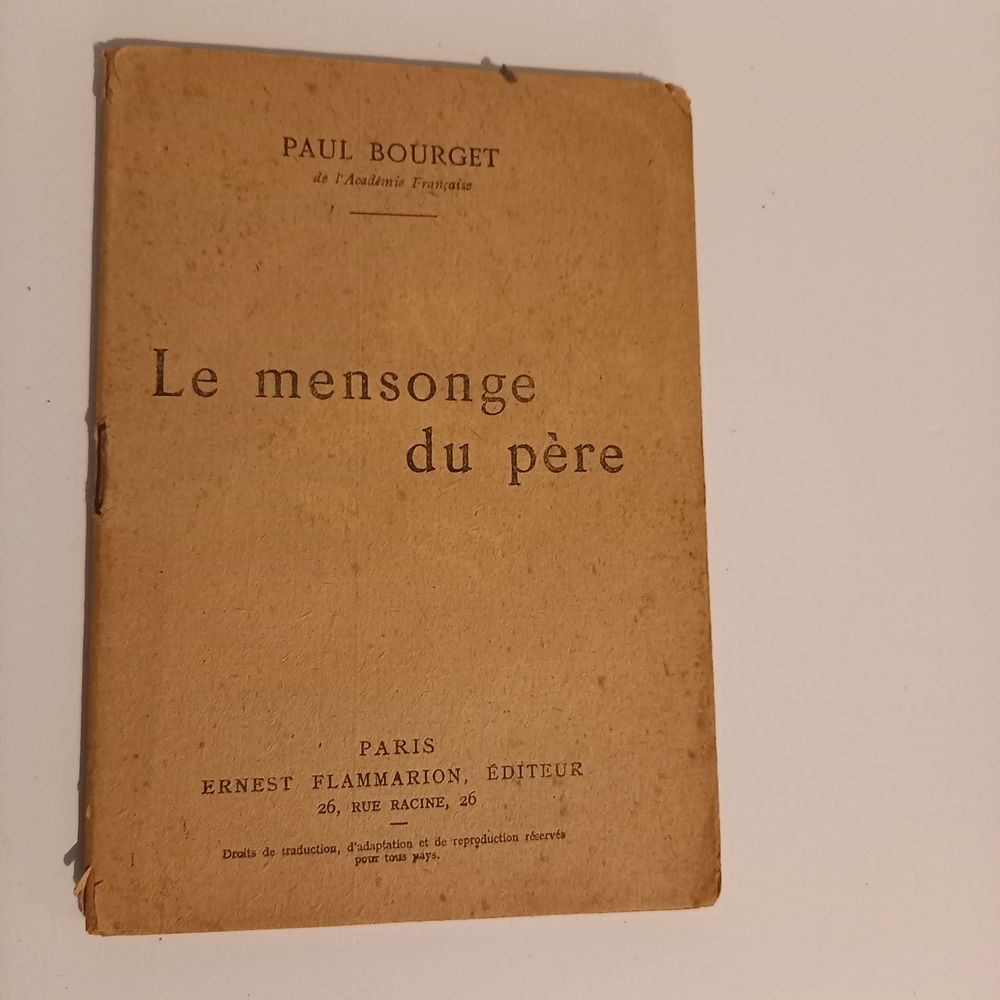 Le Mensonge Du P&egrave;re, extrait L'envers Du D&eacute;cor, Les Moreau-J 