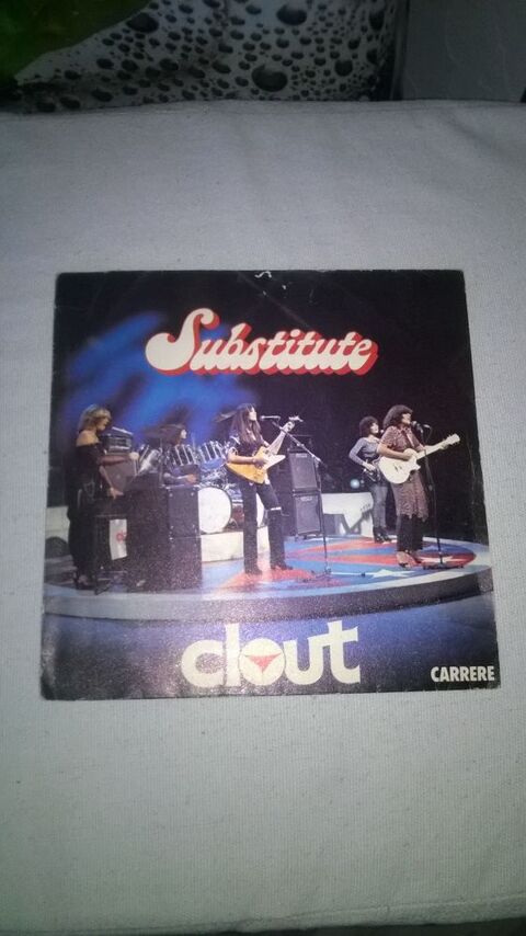 Vinyle 45 T Clout 
Substitute 
1978
Excellent etat
Substitut 5 Talange (57)