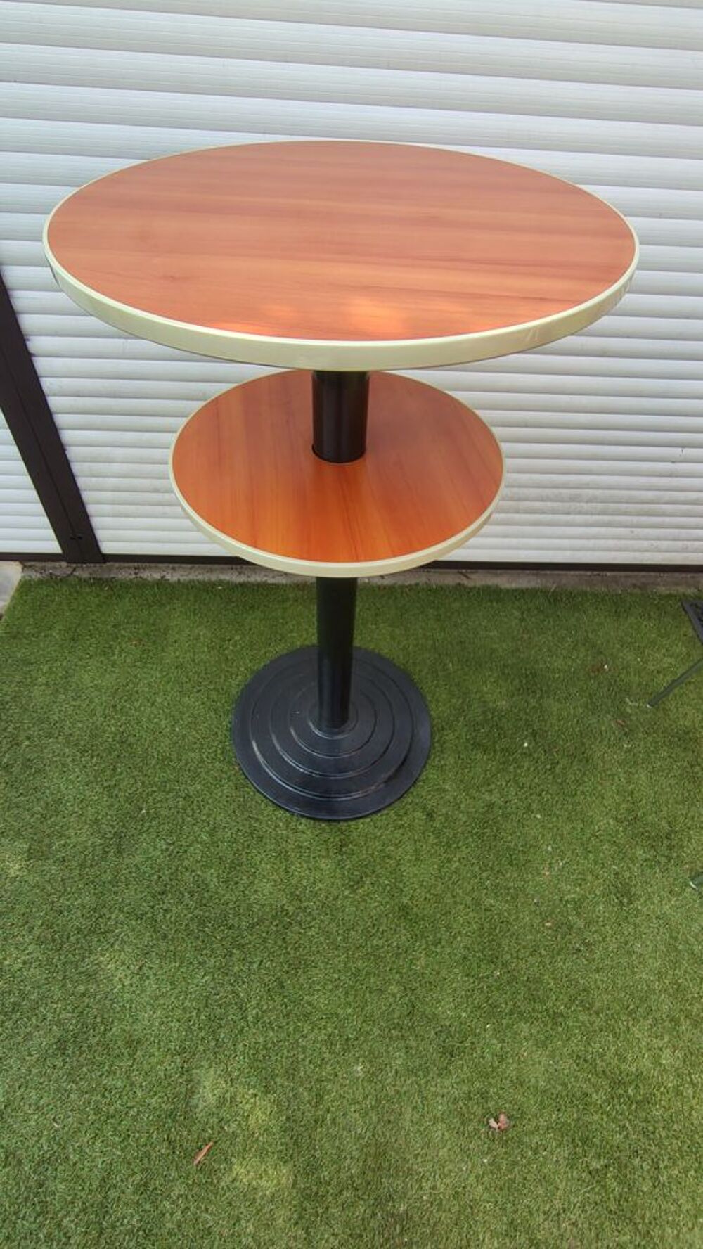 Table et chaises hautes mange debout Meubles