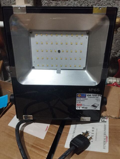 Spot a led 75 �loise (01)