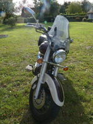YAMAHA 2001 occasion Blaru